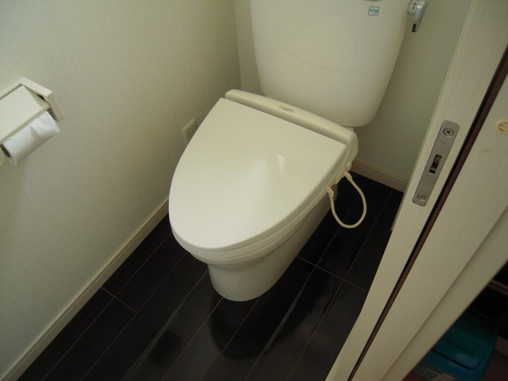 リフォーム前のトイレの床