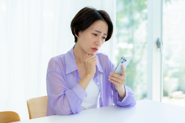 業者選びで困る女性