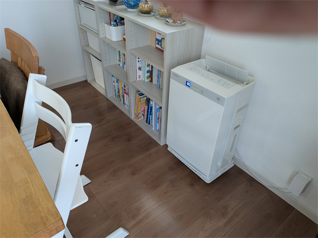 築10年リフォーム前のフローリング