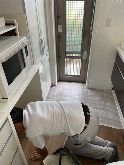 台所部分のクッションフロアの