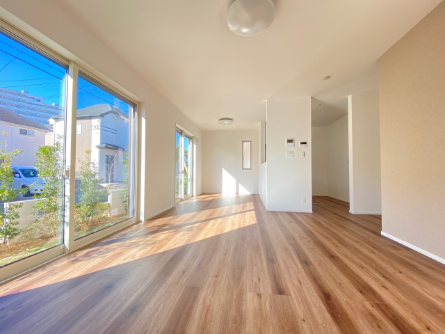 新築のフローリング