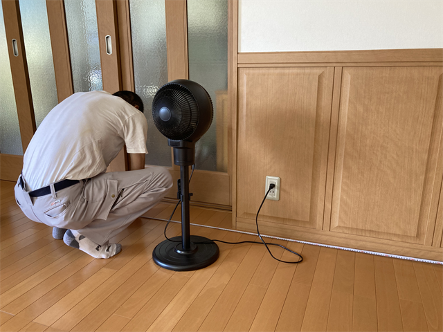 リビングの床の計測