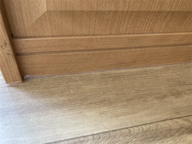 シーリング充填後の壁際