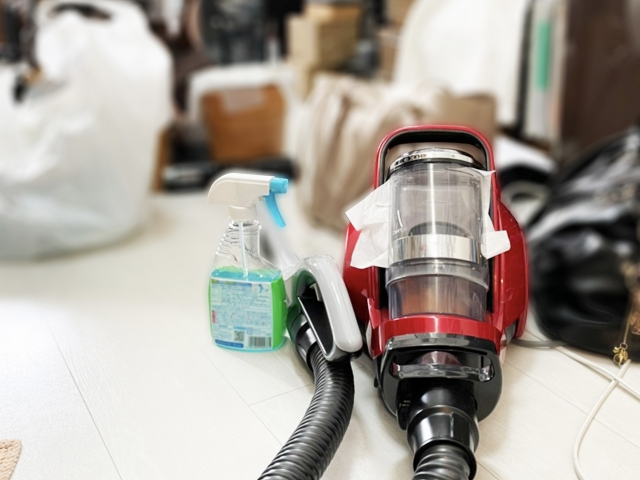 リフォーム前の床の掃除