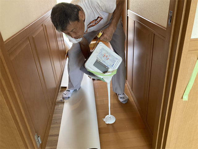 ロイヤルエコセメントの塗布