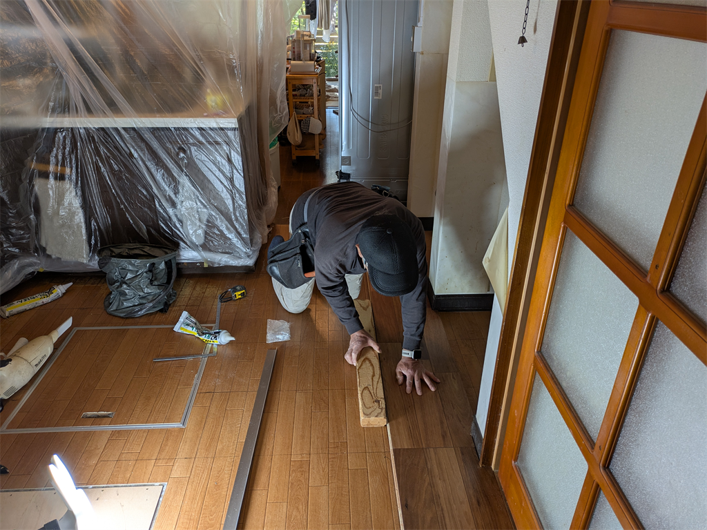 フローリングの増し張り