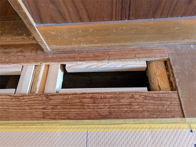 シロアリ被害がある根太