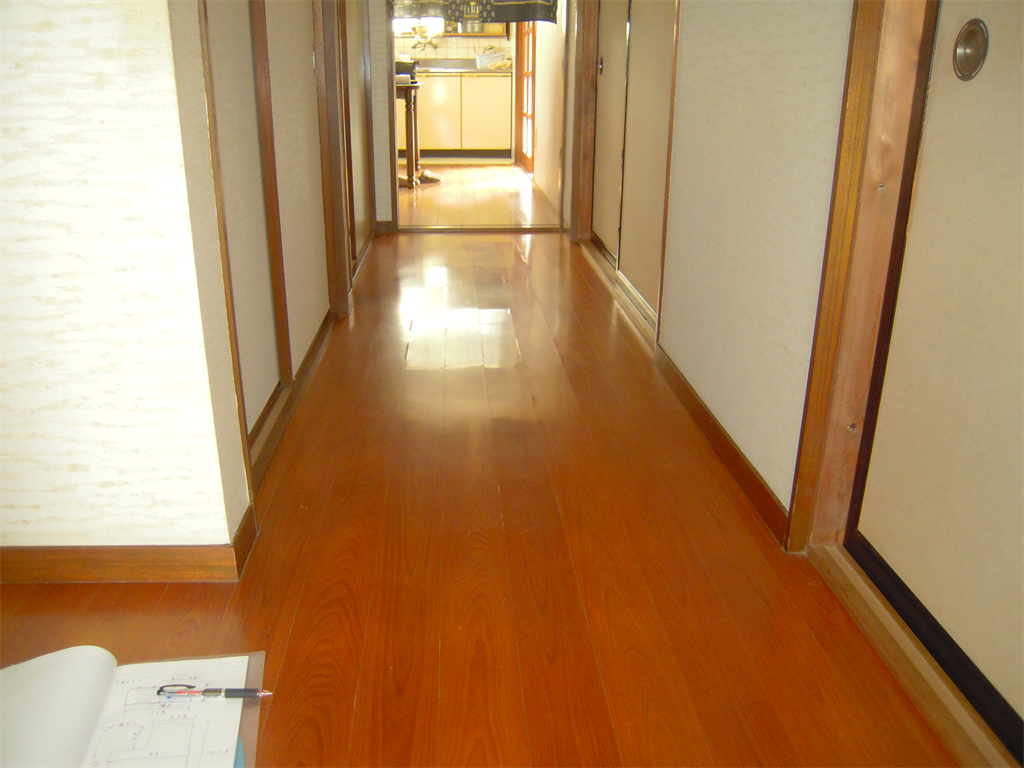介護保険の住宅改修での床の増し張り工事前